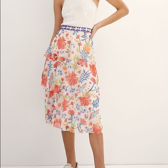 NWT• Farm Rio tiered floral skirt 🌺 - Picture 4 of 9